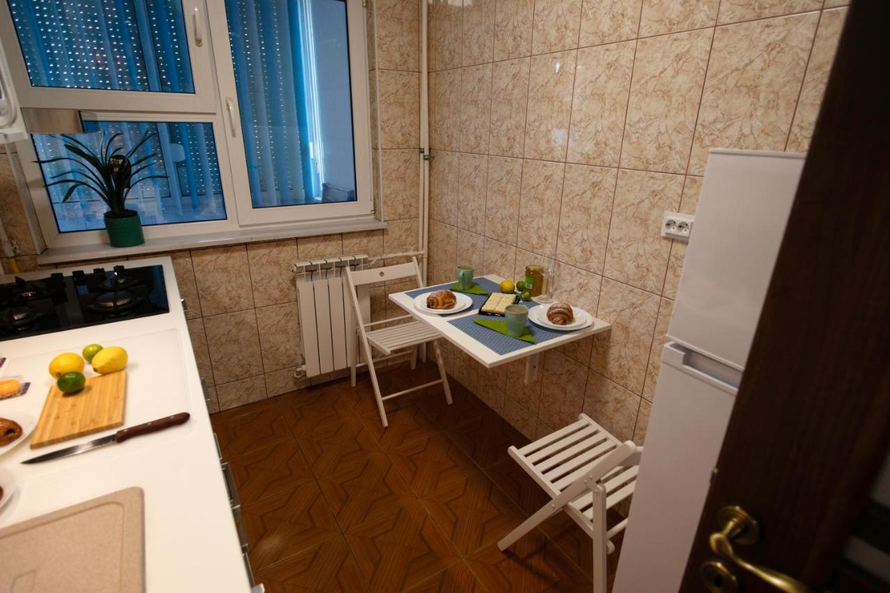 White Glamour Buzău Buitenkant foto