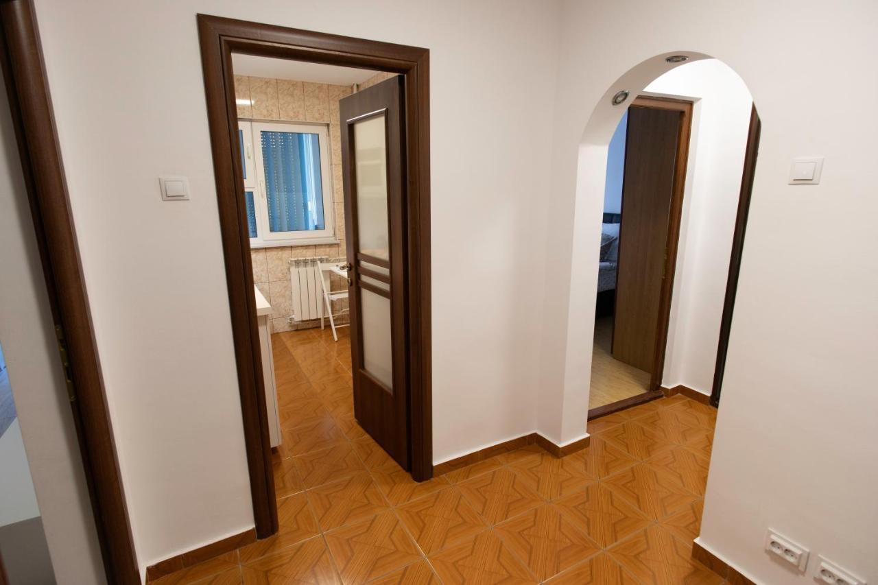 White Glamour Buzău Buitenkant foto